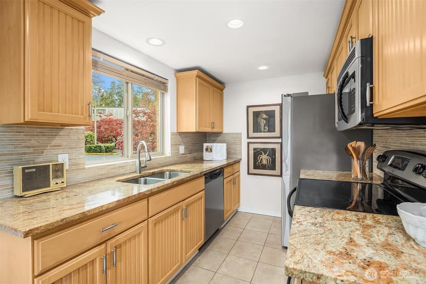 Property photo for 3834 175th Avenue NE #209, Redmond photo 14