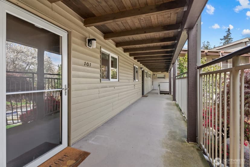 Property photo for 315 10th Avenue S #101, Kirkland photo 21