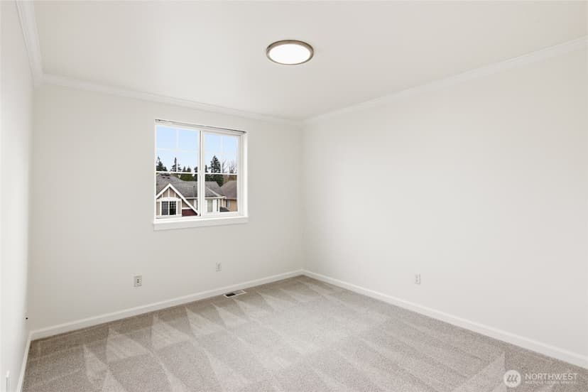 Property photo for 21601 129th Avenue SE, Kent photo 33