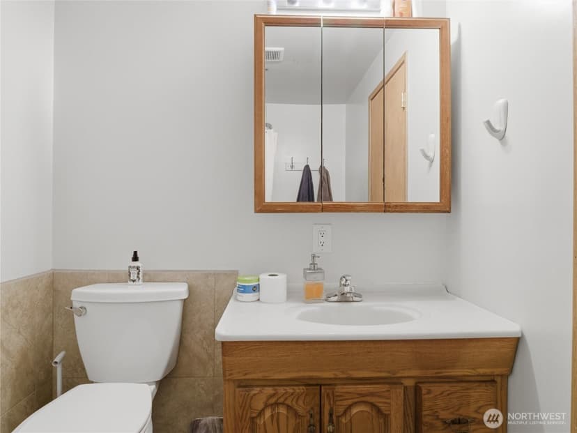 Property photo for 1627 Garfield Street S, Tacoma photo 20