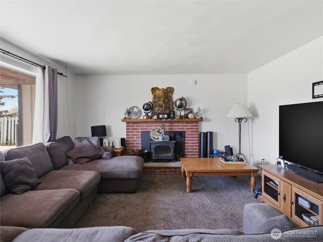 Property photo for 1627 Garfield Street S, Tacoma photo 5
