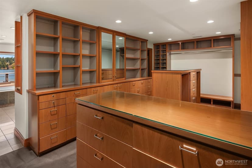 Property photo for 9626 SE 34th Street, Mercer Island photo 24