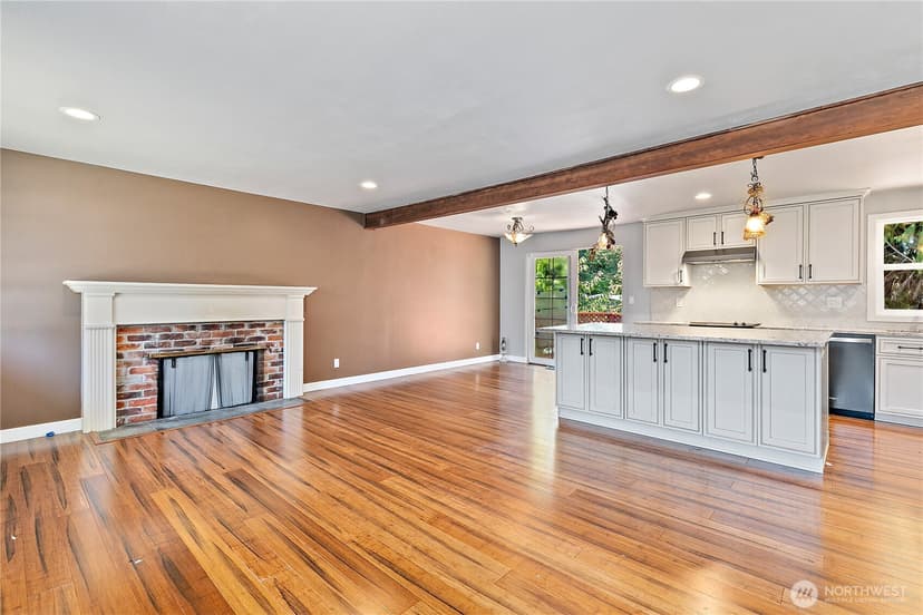Property photo for 18228 42nd Place W, Lynnwood photo 4