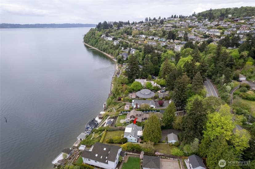 Property photo for 5498 Hyada Boulevard NE, Tacoma photo 16