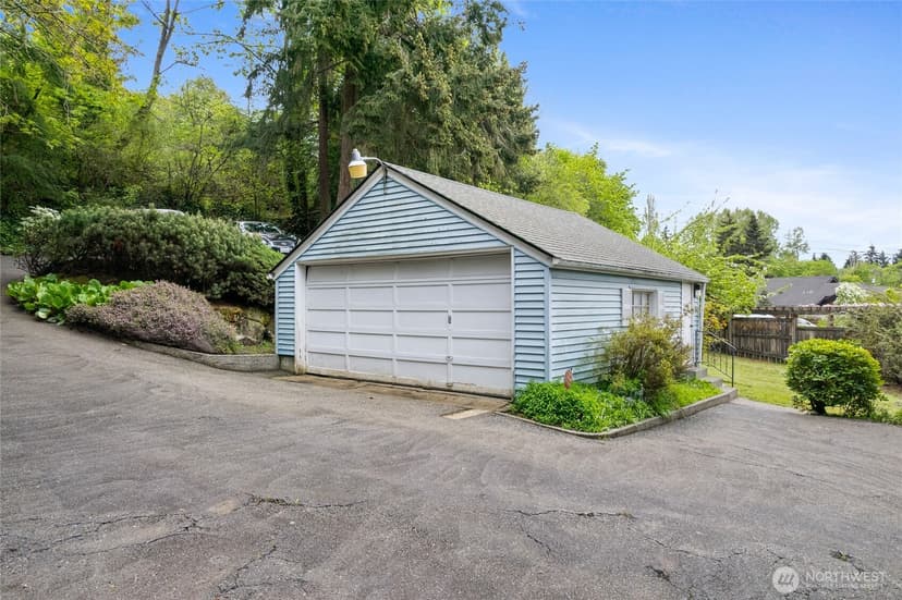 Property photo for 5498 Hyada Boulevard NE, Tacoma photo 19