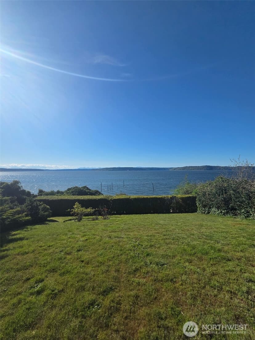 Property photo for 5498 Hyada Boulevard NE, Tacoma photo 13