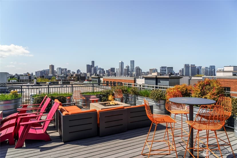 Property photo for 530 Broadway E #314, Seattle photo 3