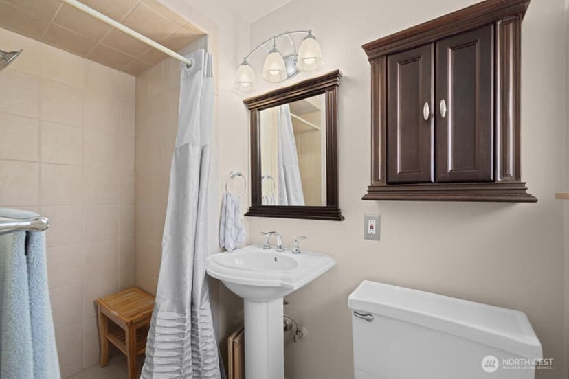 Property photo for 1163 Fordham Court, Fircrest photo 28