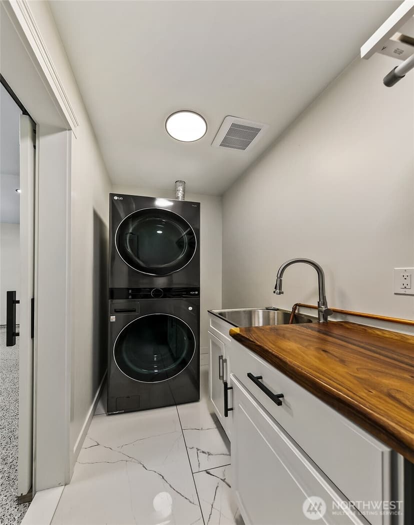 Property photo for 23115 15th Avenue SE #D1, Bothell photo 21