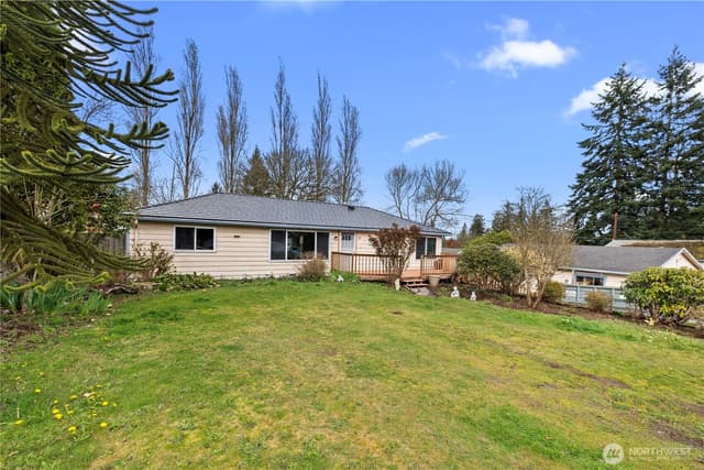 Property photo for 15 76th Street SW, Everett
