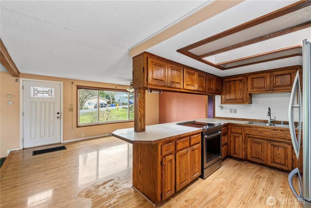 Property photo for 15 76th Street SW, Everett photo 4