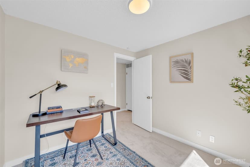 Property photo for 1314 N 188th Street, Shoreline photo 21