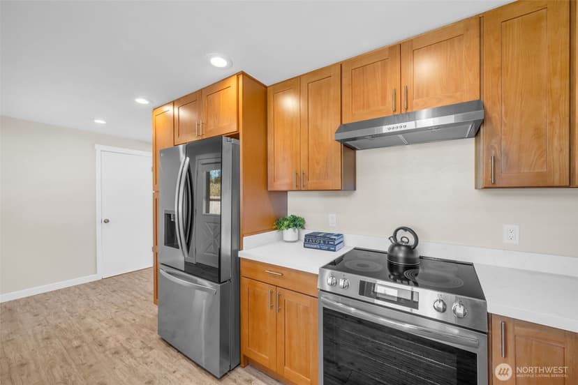 Property photo for 1314 N 188th Street, Shoreline photo 14