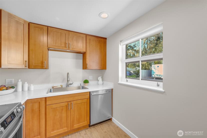 Property photo for 1314 N 188th Street, Shoreline photo 13