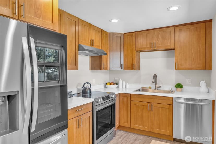 Property photo for 1314 N 188th Street, Shoreline photo 11