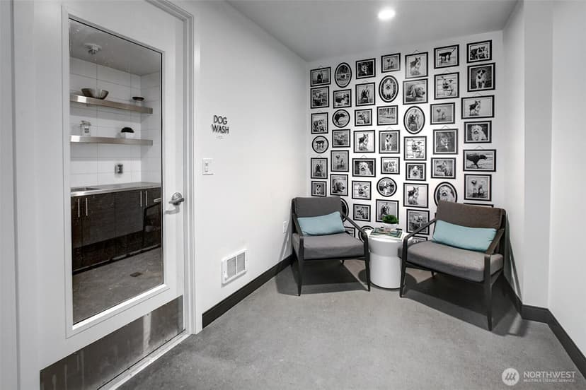 Property photo for 1321 Seneca Street #206, Seattle photo 34