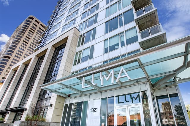 Property photo for 1321 Seneca Street #206, Seattle photo 3