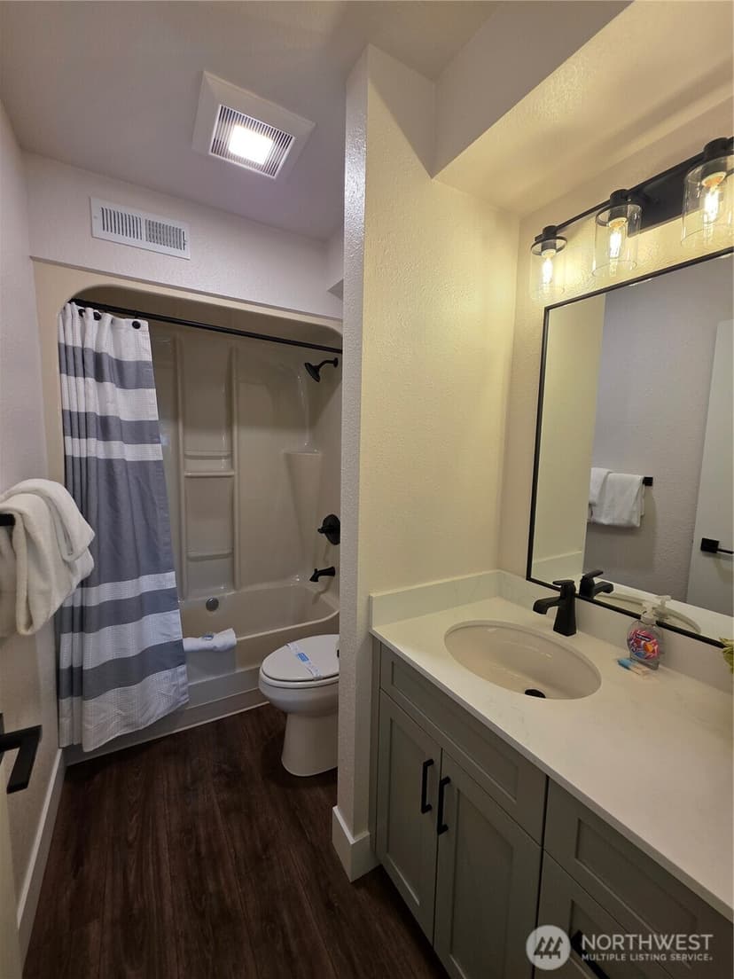 Property photo for 1 Lodge 606-Q, Manson photo 13