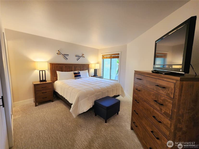 Property photo for 1 Lodge 614-H, Manson photo 8