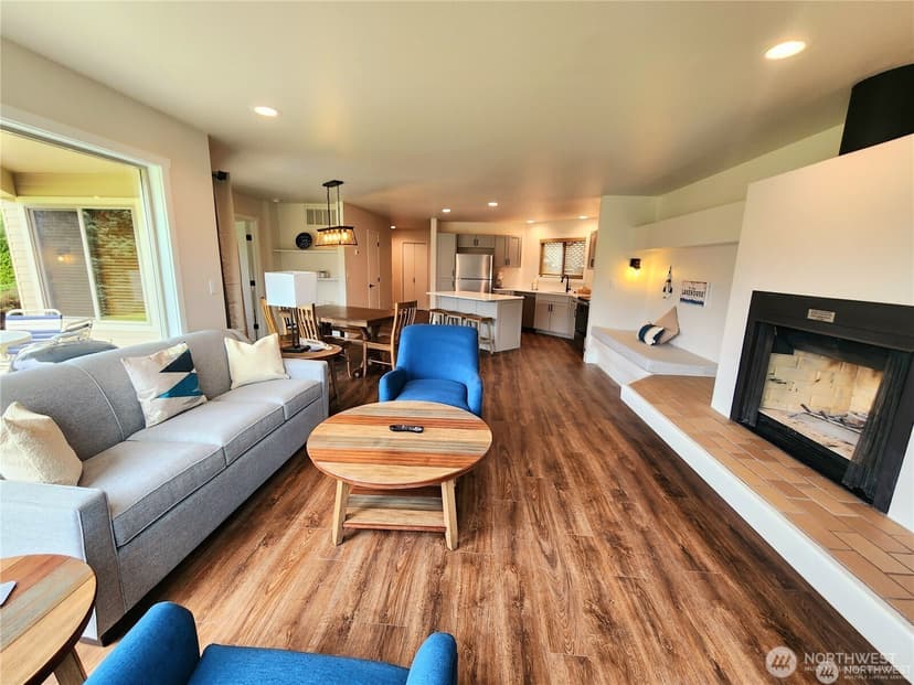 Property photo for 1 Lodge 614-H, Manson photo 4