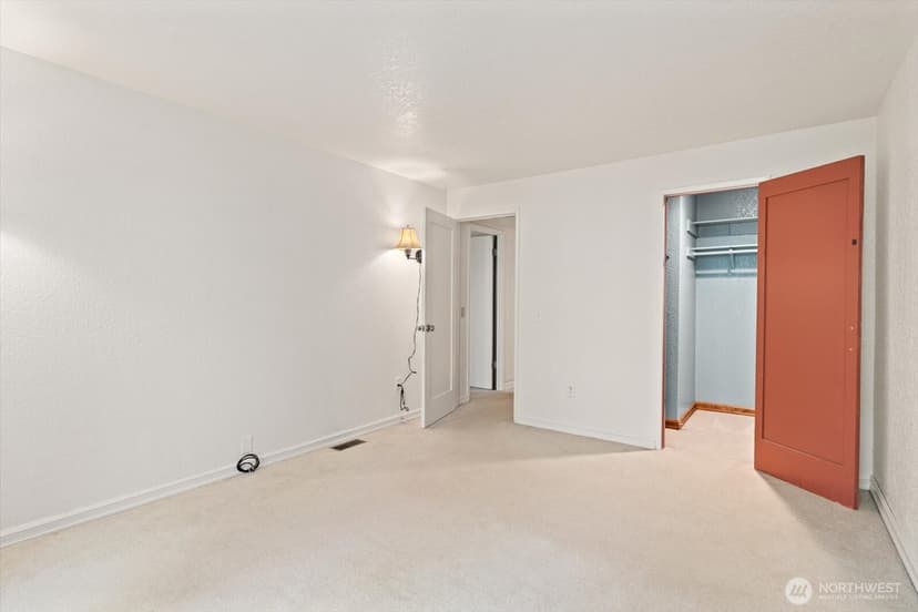 Property photo for 2944 Kennewick Place NE, Renton photo 32