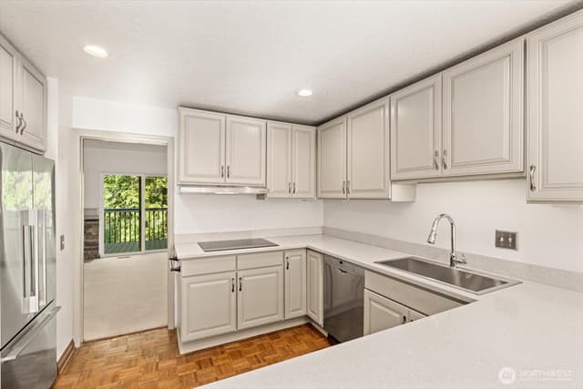 Property photo for 2944 Kennewick Place NE, Renton photo 4