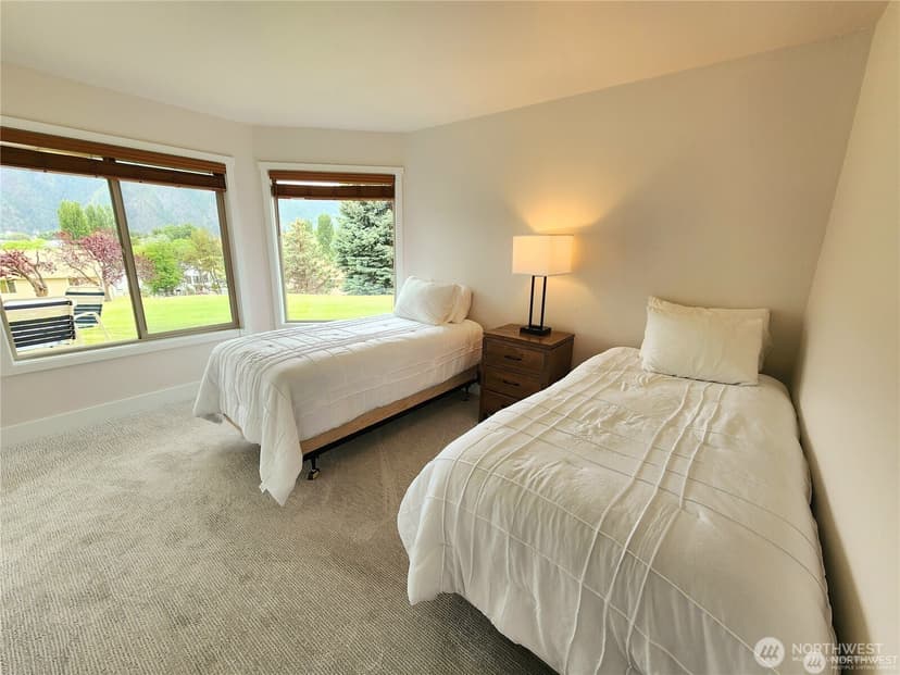Property photo for 1 Lodge 614-Q, Manson photo 10
