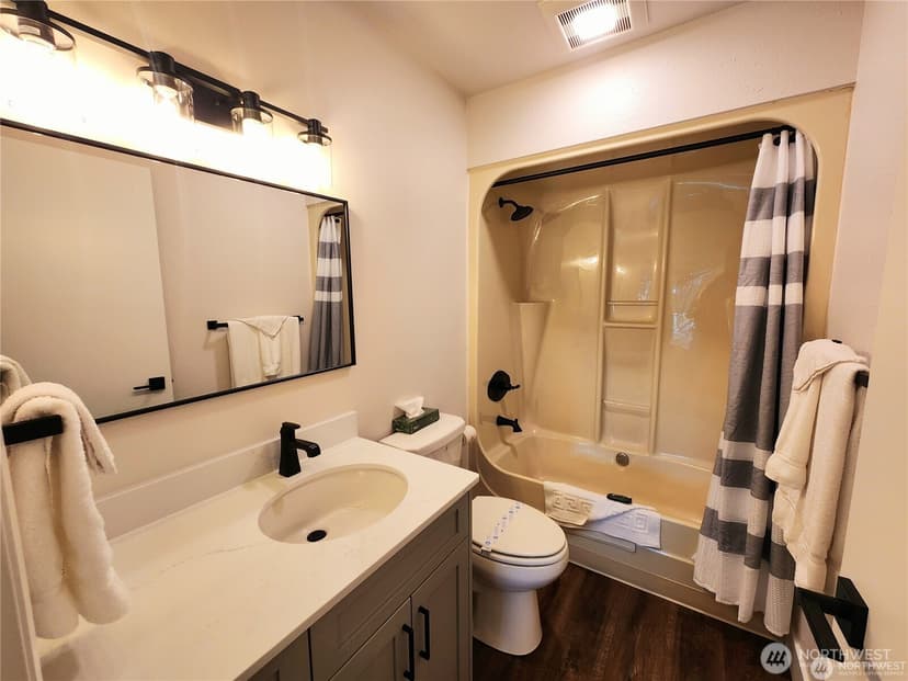 Property photo for 1 Lodge 614-Q, Manson photo 9