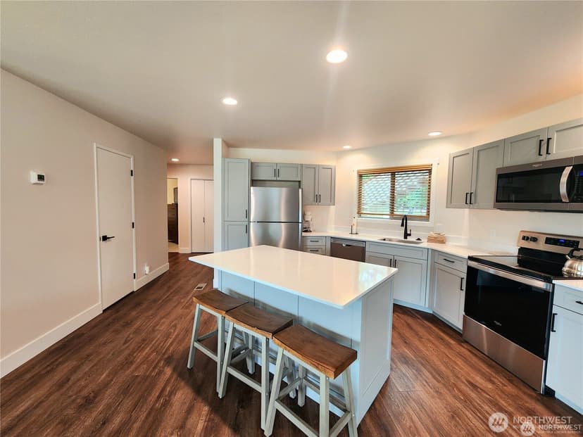Property photo for 1 Lodge 614-Q, Manson photo 7