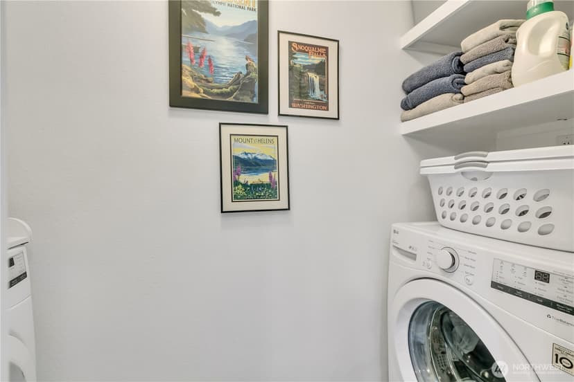 Property photo for 21925 7th Avenue S #124, Des Moines photo 11