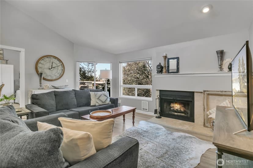 Property photo for 21925 7th Avenue S #124, Des Moines