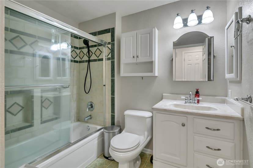 Property photo for 983 NE Melia Lane, Bremerton photo 15