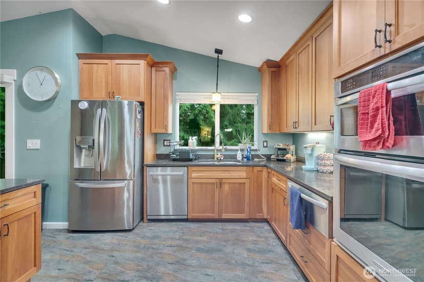 Property photo for 983 NE Melia Lane, Bremerton photo 8
