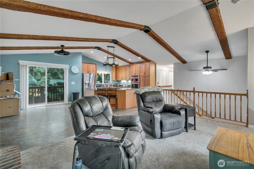Property photo for 983 NE Melia Lane, Bremerton photo 4
