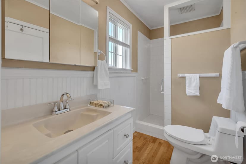 Property photo for 29888 65th Avenue S, Auburn photo 12