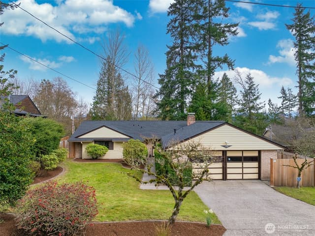 Property photo for 1208 172nd Avenue NE, Bellevue photo 3