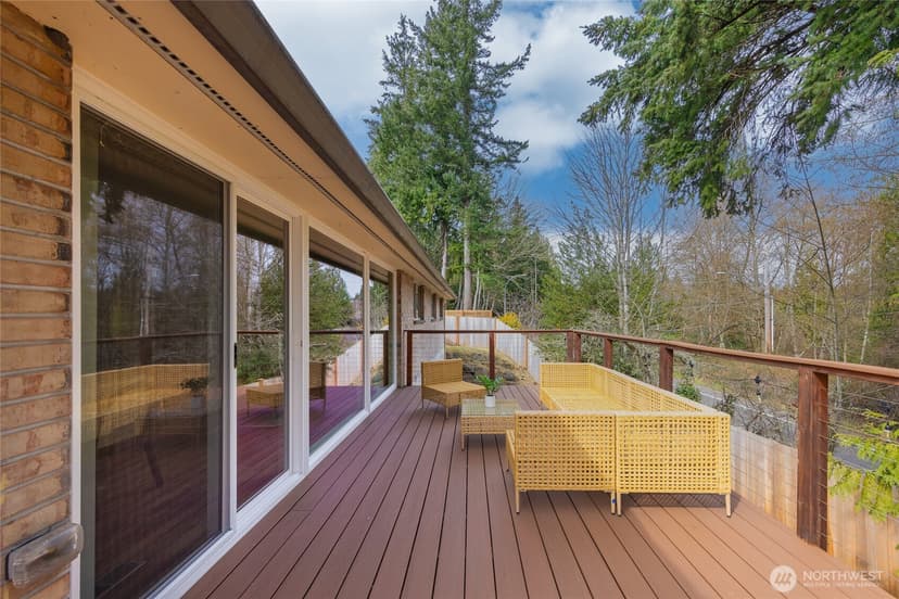 Property photo for 1208 172nd Avenue NE, Bellevue photo 29