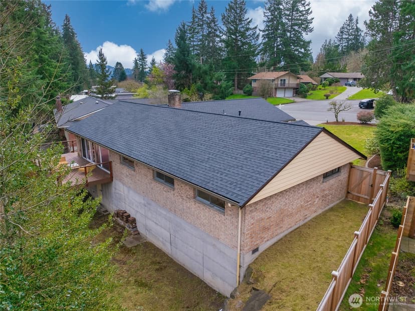 Property photo for 1208 172nd Avenue NE, Bellevue photo 33