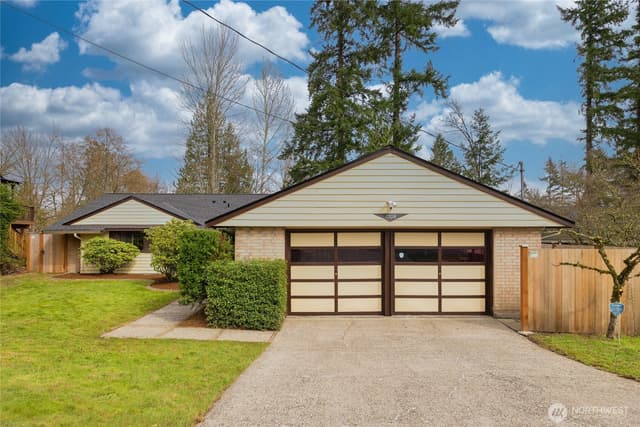Property photo for 1208 172nd Avenue NE, Bellevue photo 2