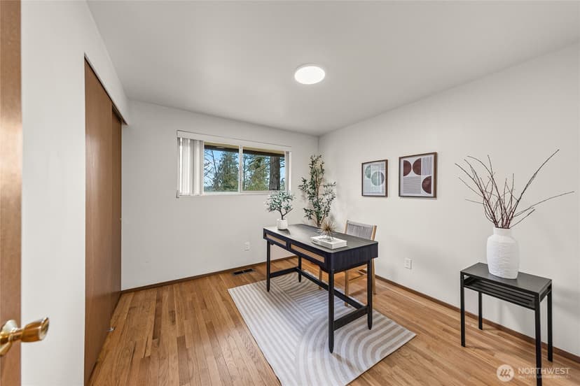 Property photo for 1208 172nd Avenue NE, Bellevue photo 21
