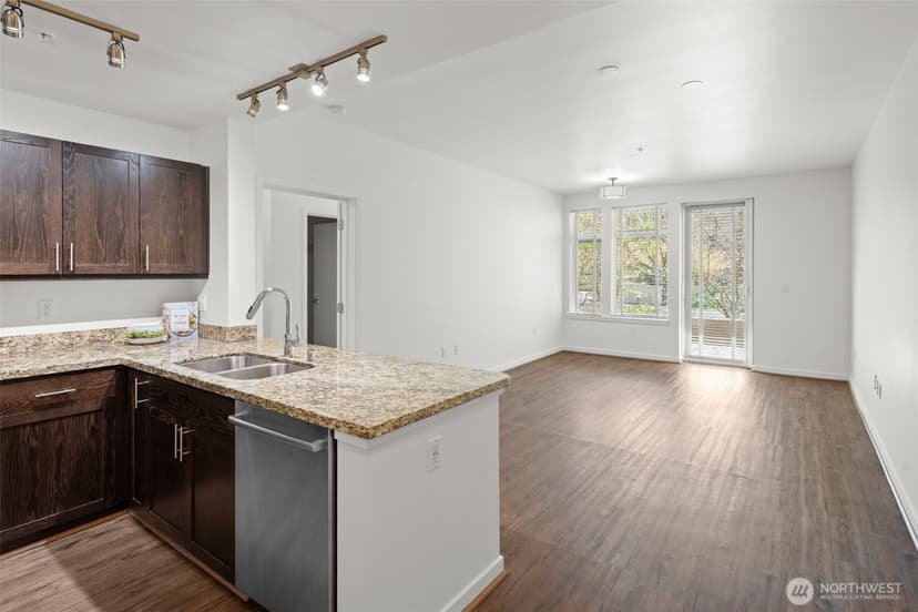 Property photo for 15100 6th Avenue SW #332, Burien photo 8