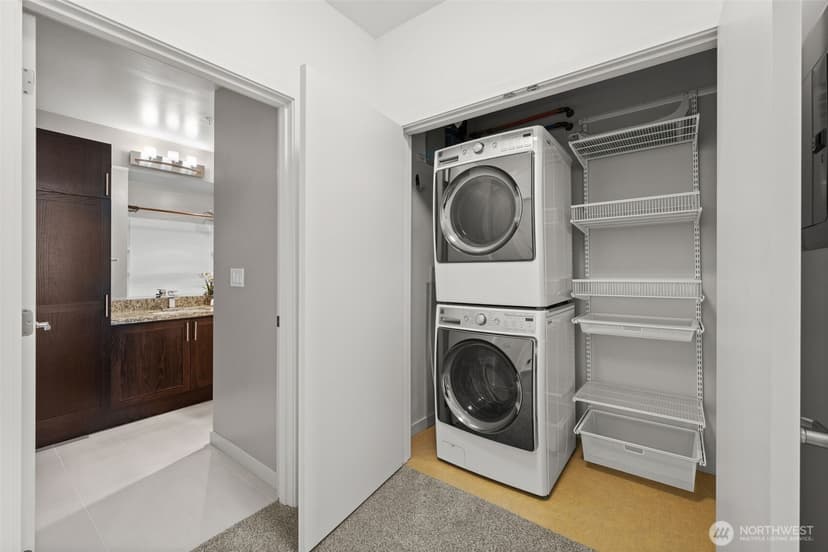 Property photo for 15100 6th Avenue SW #332, Burien photo 17
