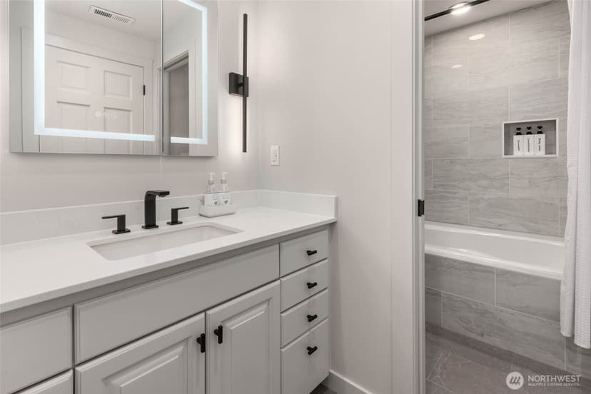 Property photo for 12 Columbia Key, Bellevue photo 27