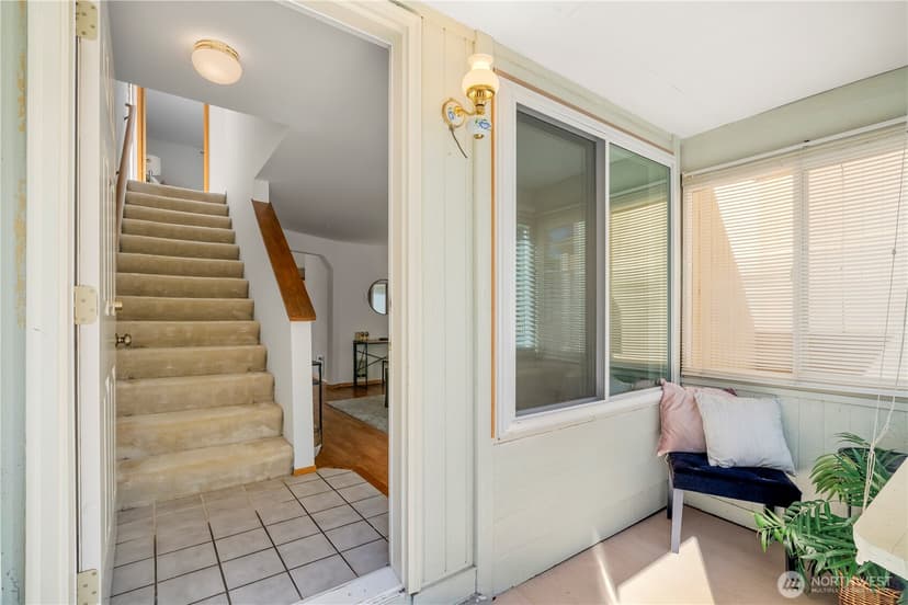 Property photo for 1220 NE 177th Street #A, Seattle photo 10