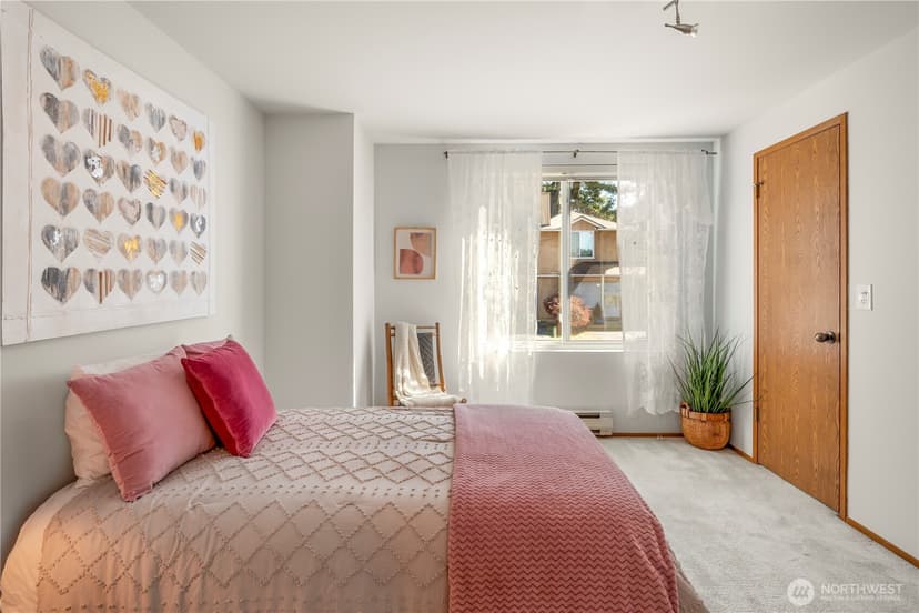 Property photo for 1220 NE 177th Street #A, Seattle photo 13