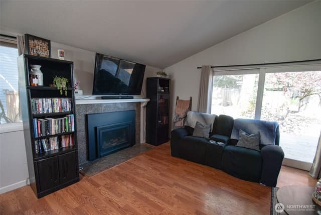 Property photo for 3227 134th Place SW #A, Lynnwood photo 5