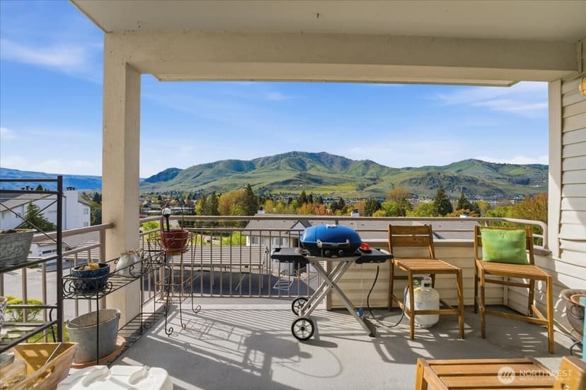Property photo for 808 W Manson Highway #D201, Chelan photo 20