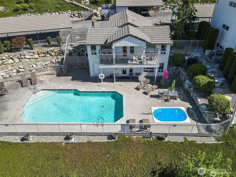 Property photo for 808 W Manson Highway #D201, Chelan photo 33
