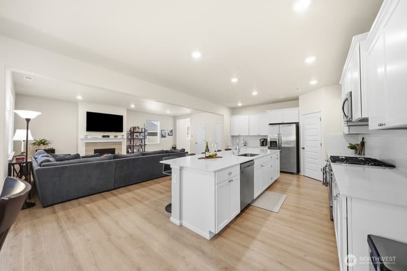 Property photo for 937 Panoramic Loop, Bremerton photo 10