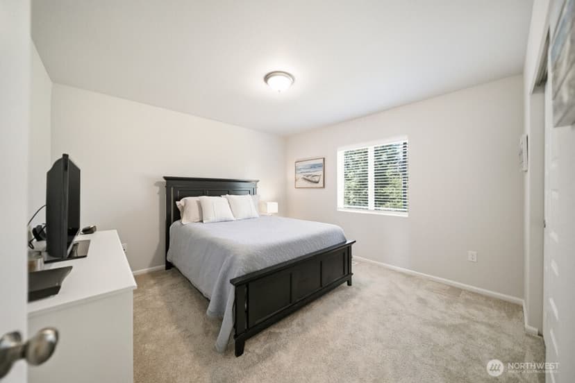 Property photo for 937 Panoramic Loop, Bremerton photo 30